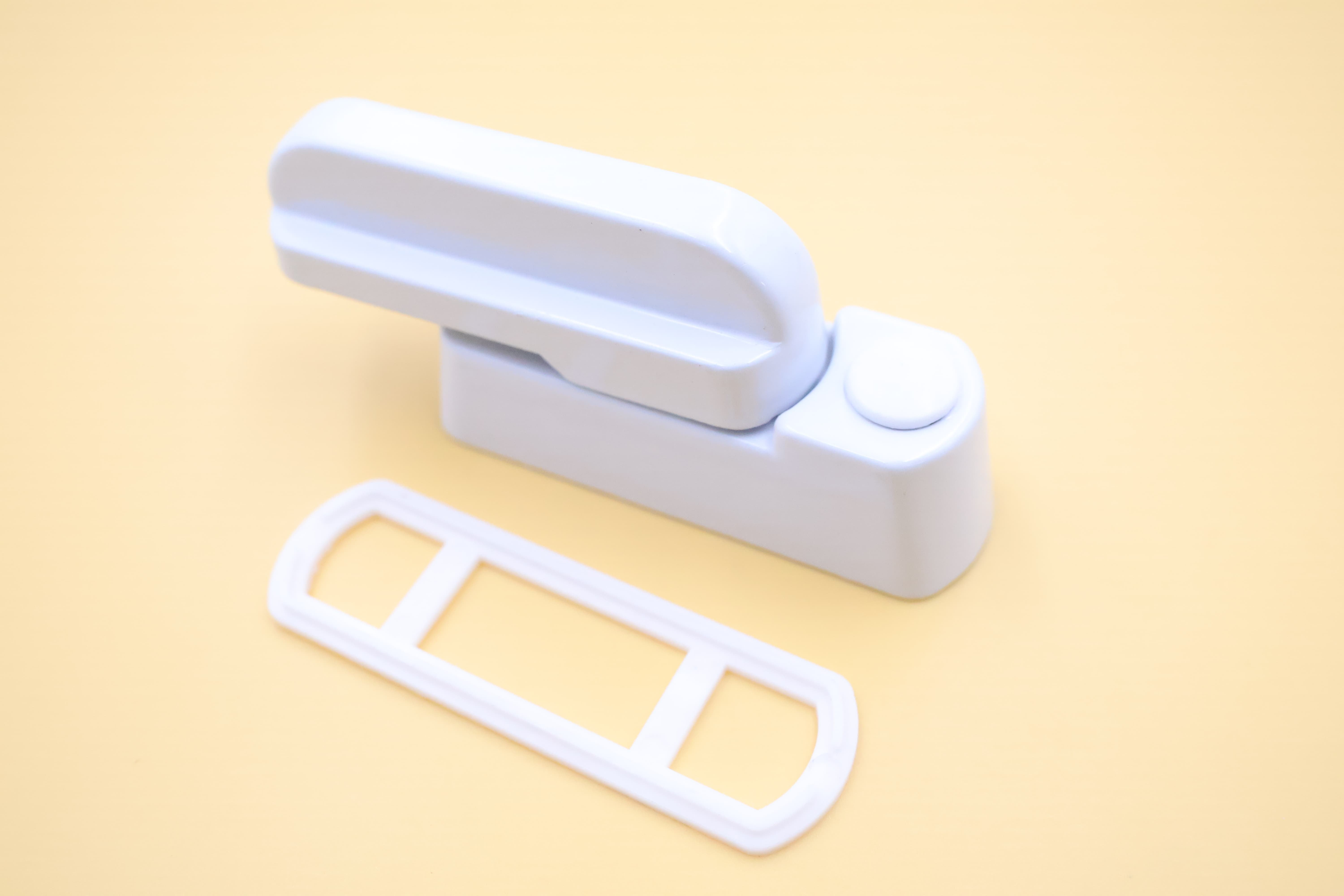 Metal Child Window Lock Factory Price Unbreakable Metal Pimapen Window Safety Child Lock No ...